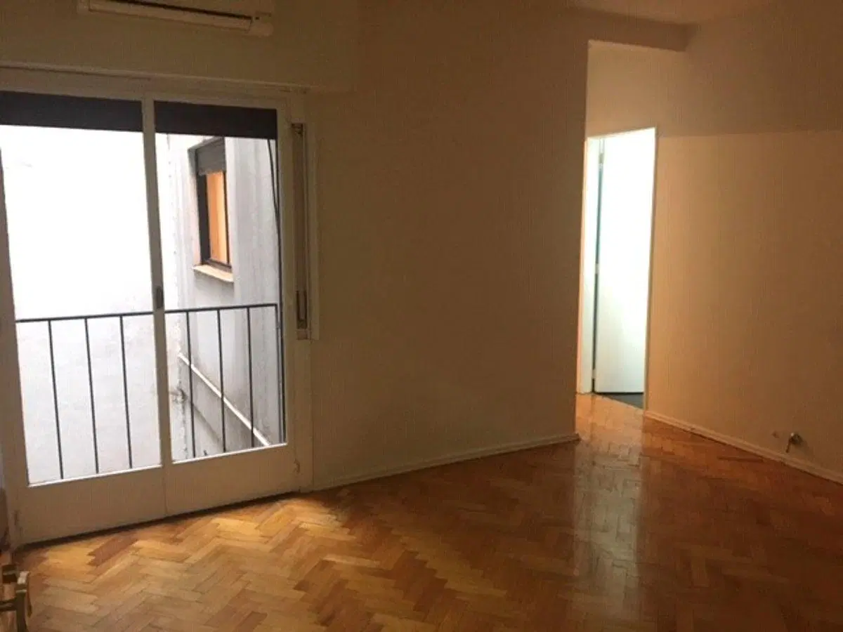 2 ambientes con cocina y lavadero aparte-A metros de Av del Libertador 1