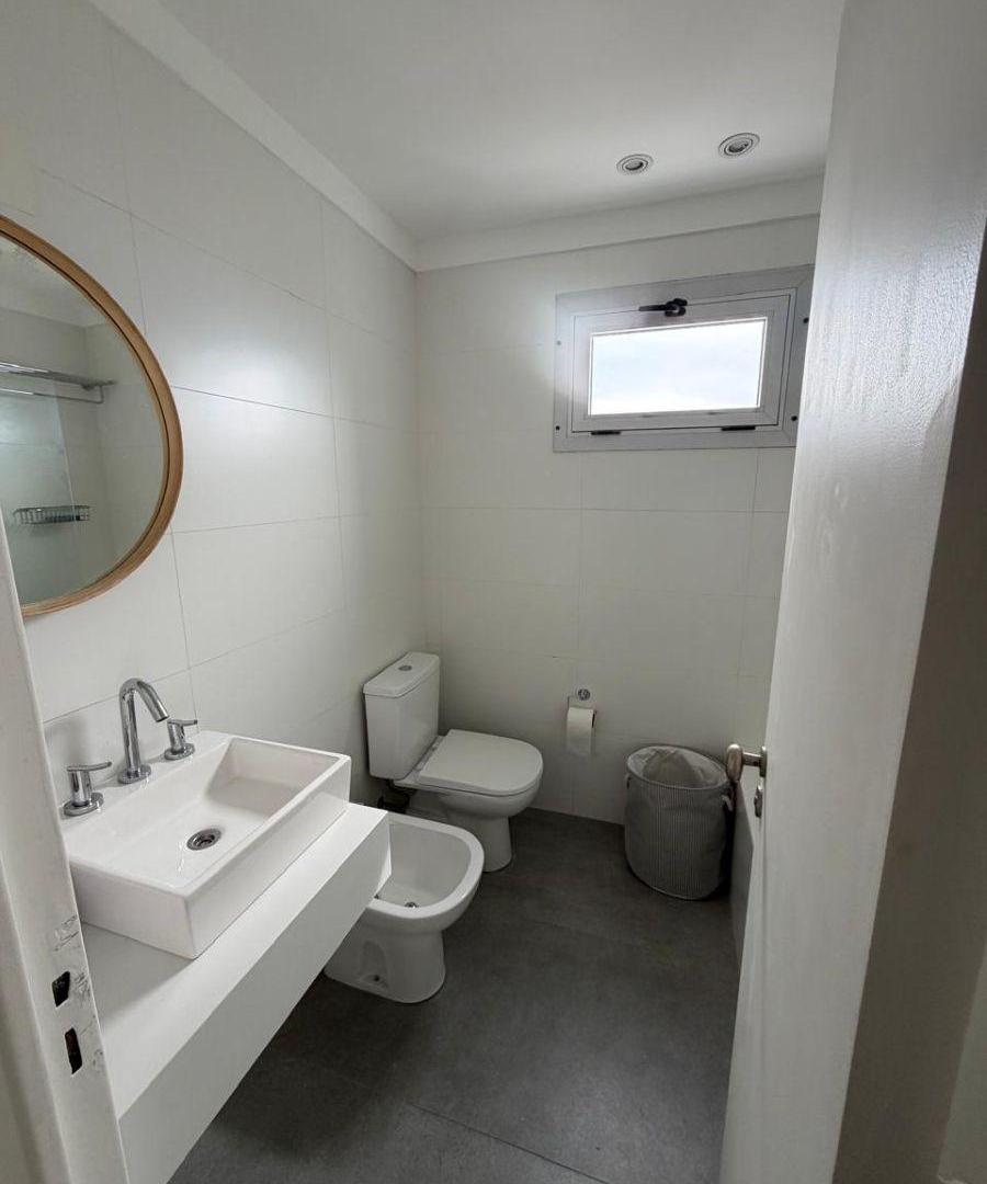 Foto de Altisimo vista polo y Rio-AMOBLADO, todo a Nuevo-Piscina- Vigilancia., imagen 2