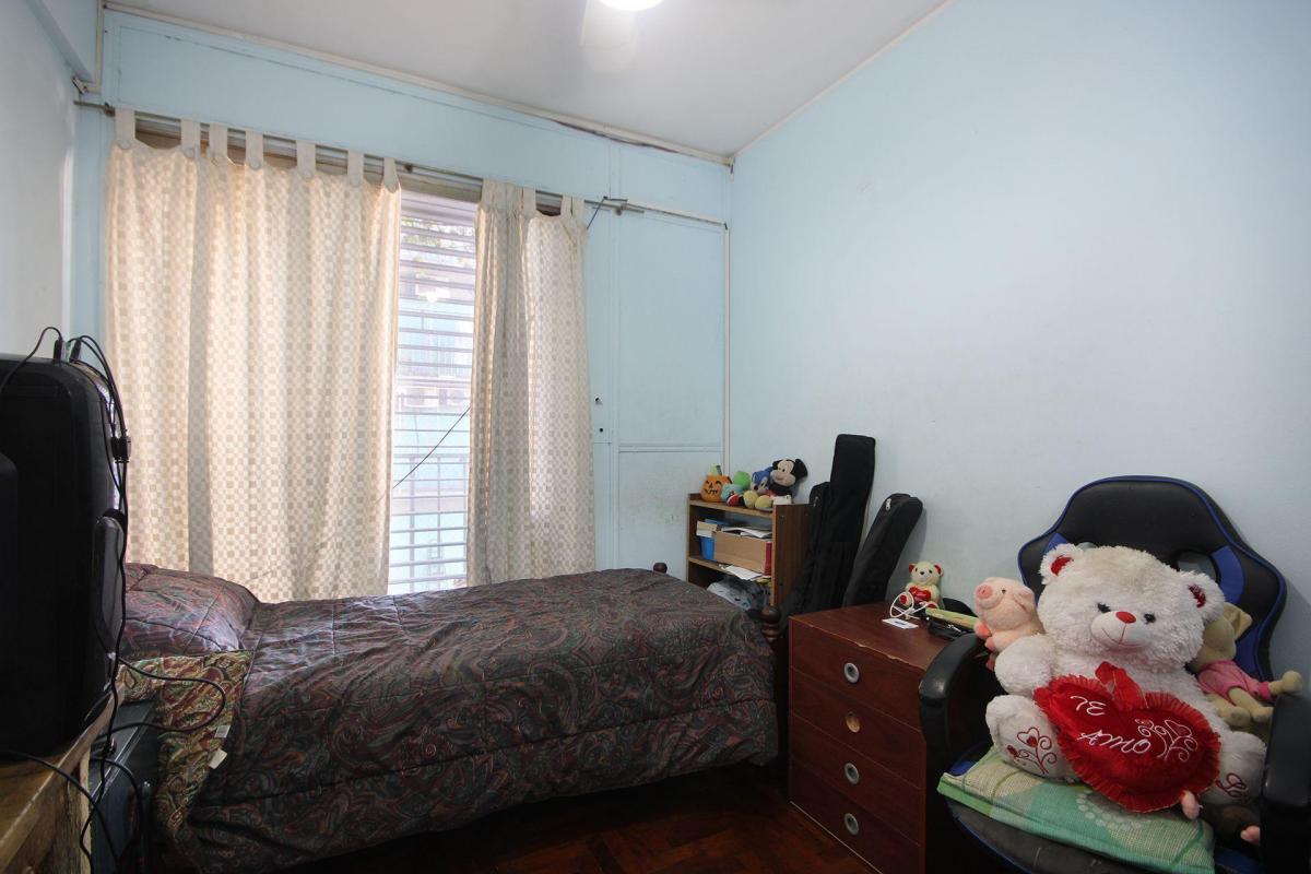 Venta 4 Ambientes en Parque Patricios con Balcón 3