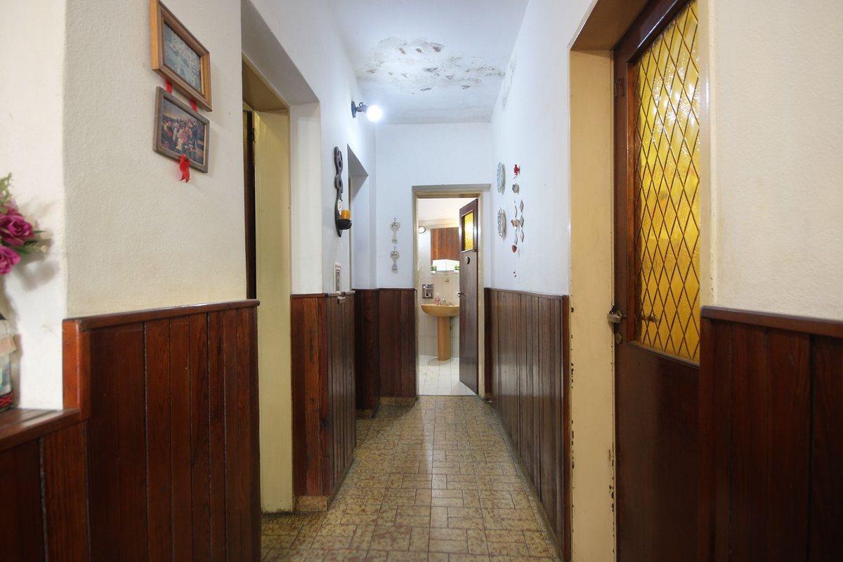 Venta Casa Parque Chacabuco 5 Ambientes/ Cochera 2