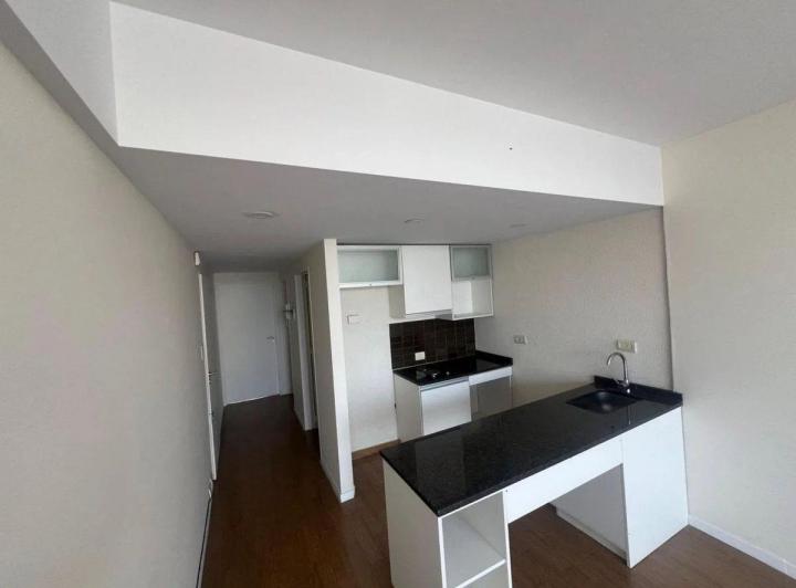 VENTA DPTO DOS AMB C BALCON A LA CALLE PARQUE CHAS 2