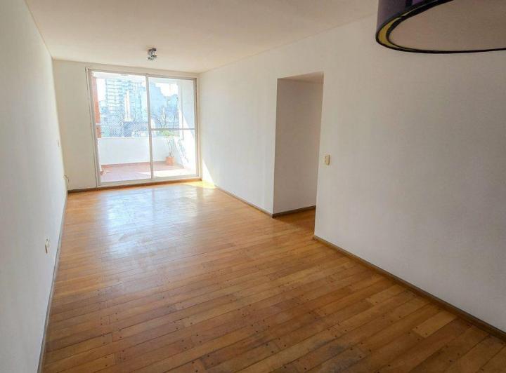 VENTA DEPARTAMENTO 4 AMBIENTES COLEGIALES COCHERA 2