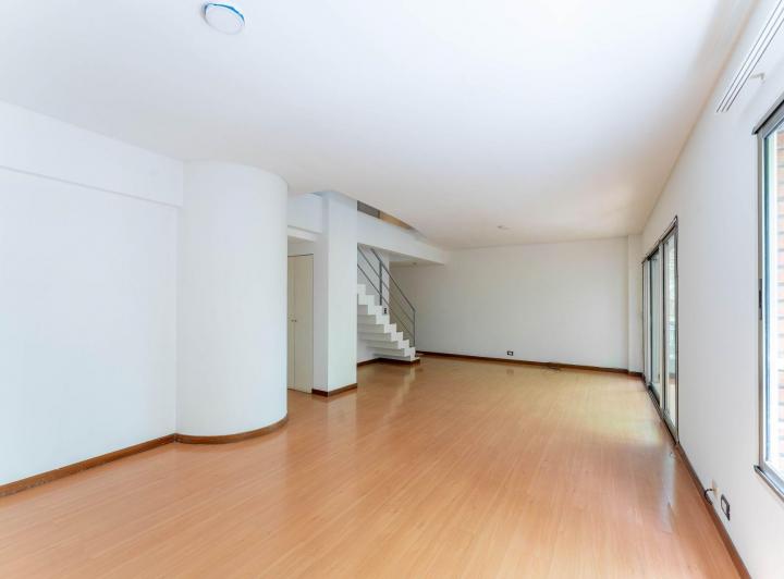 Venta dpto duplex 4 amb Caballito sur Pedro Goyena 2