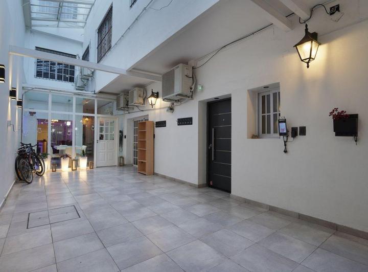 VENTA CASA BOEDO EXTRAORDINARIA PROPIEDAD A NUEVA 5