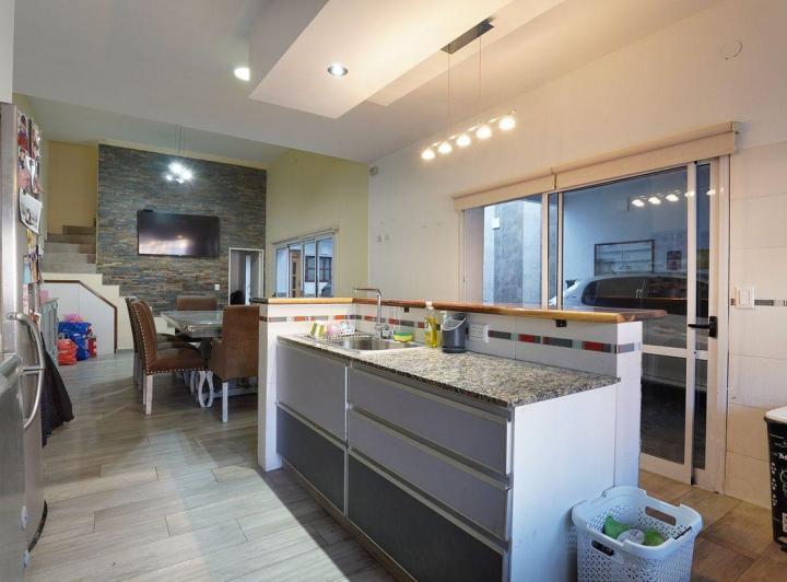 VENTA CASA 6 AMBIENTES ZONA POMPEYA 4
