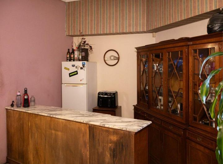 VENTA CASA 6 AMBIENTES PARQUE CHACABUCO C/COCHERA 3