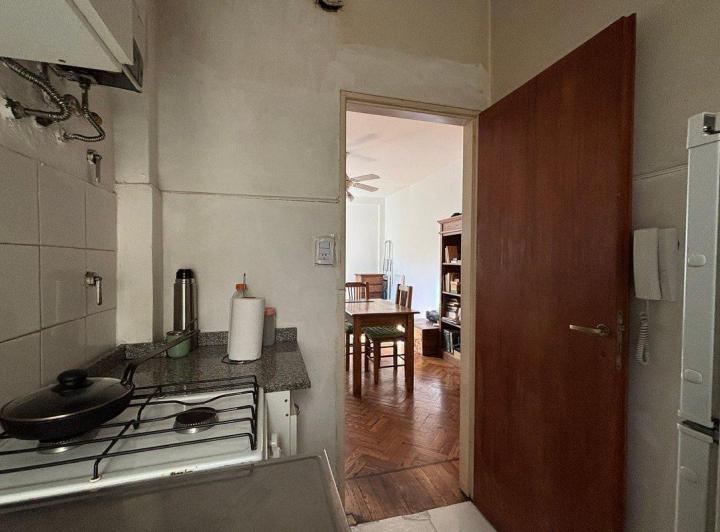 Venta departamento 3 ambientes en Flores 5