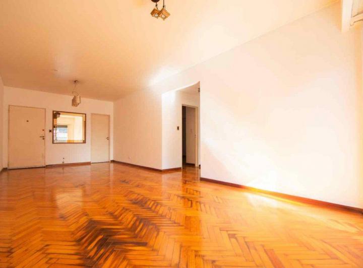 VENTA  Departamento de 3 Ambientes + Dependencia 2