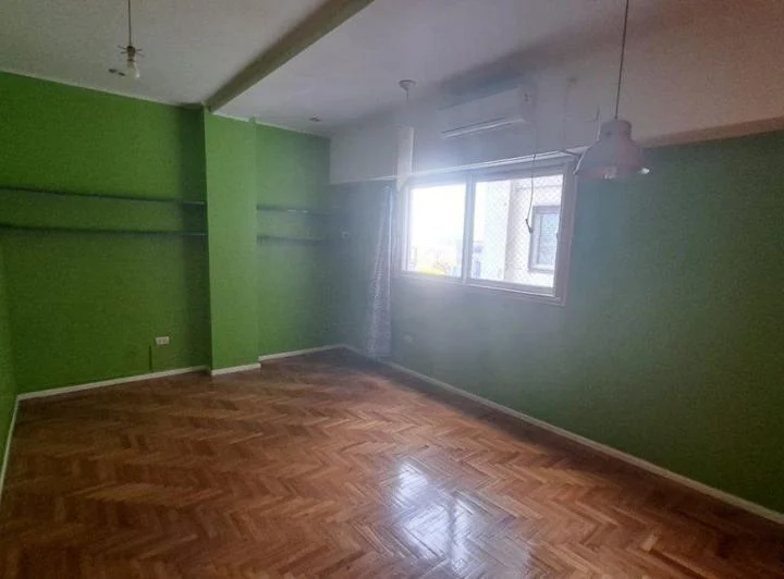 ALQUILER DEPARTAMENTO 2 AMBIENTES. FLORES 4