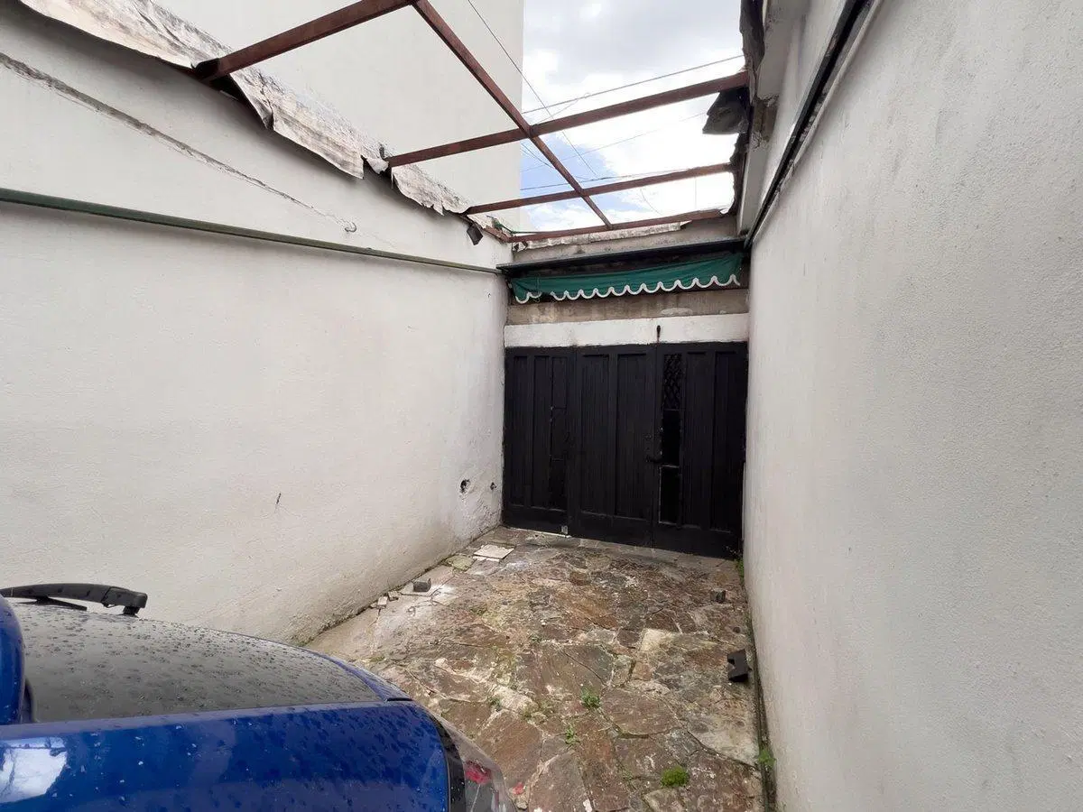 VENTA CASA 4 AMBIENTES COCHERA VILLA SANTA RITA 2
