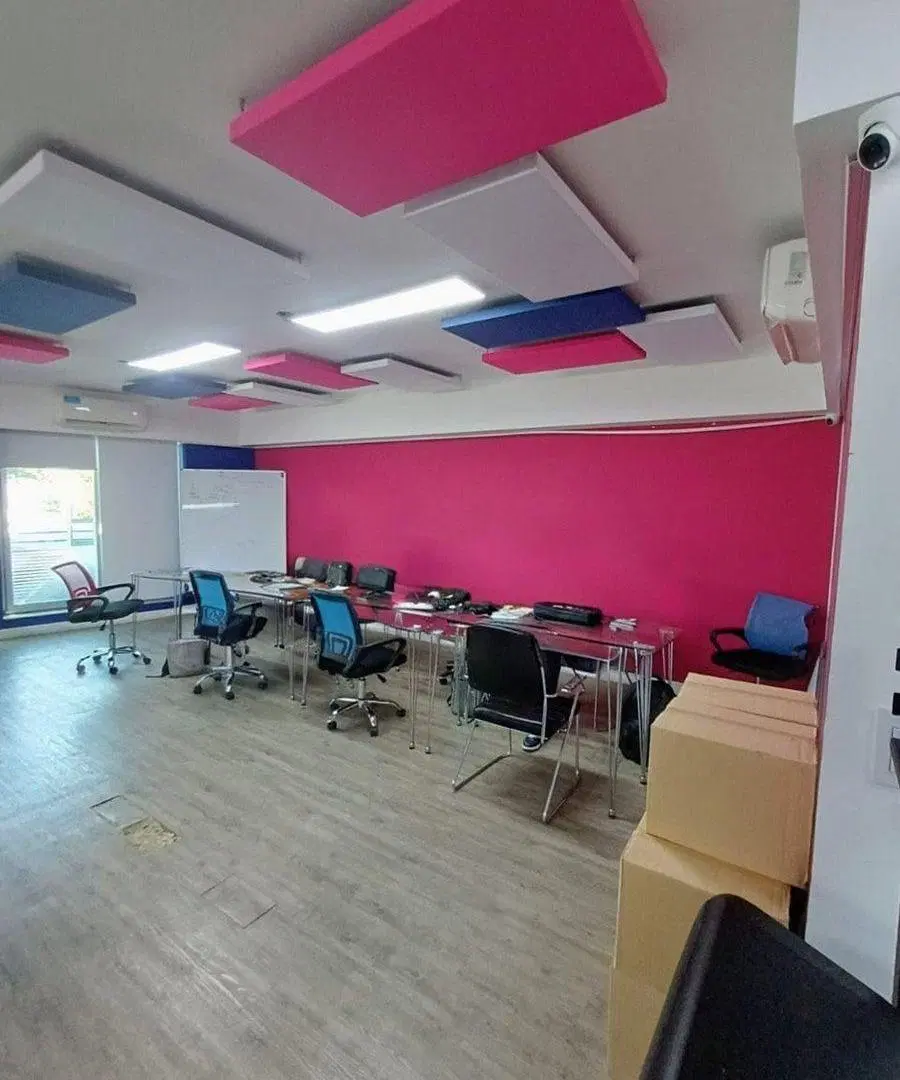 Venta Oficina de  247 Metros en Parque Patricios 3