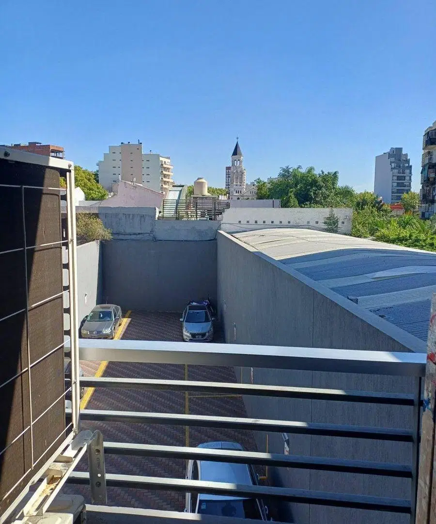 Venta Oficina de  247 Metros en Parque Patricios 5