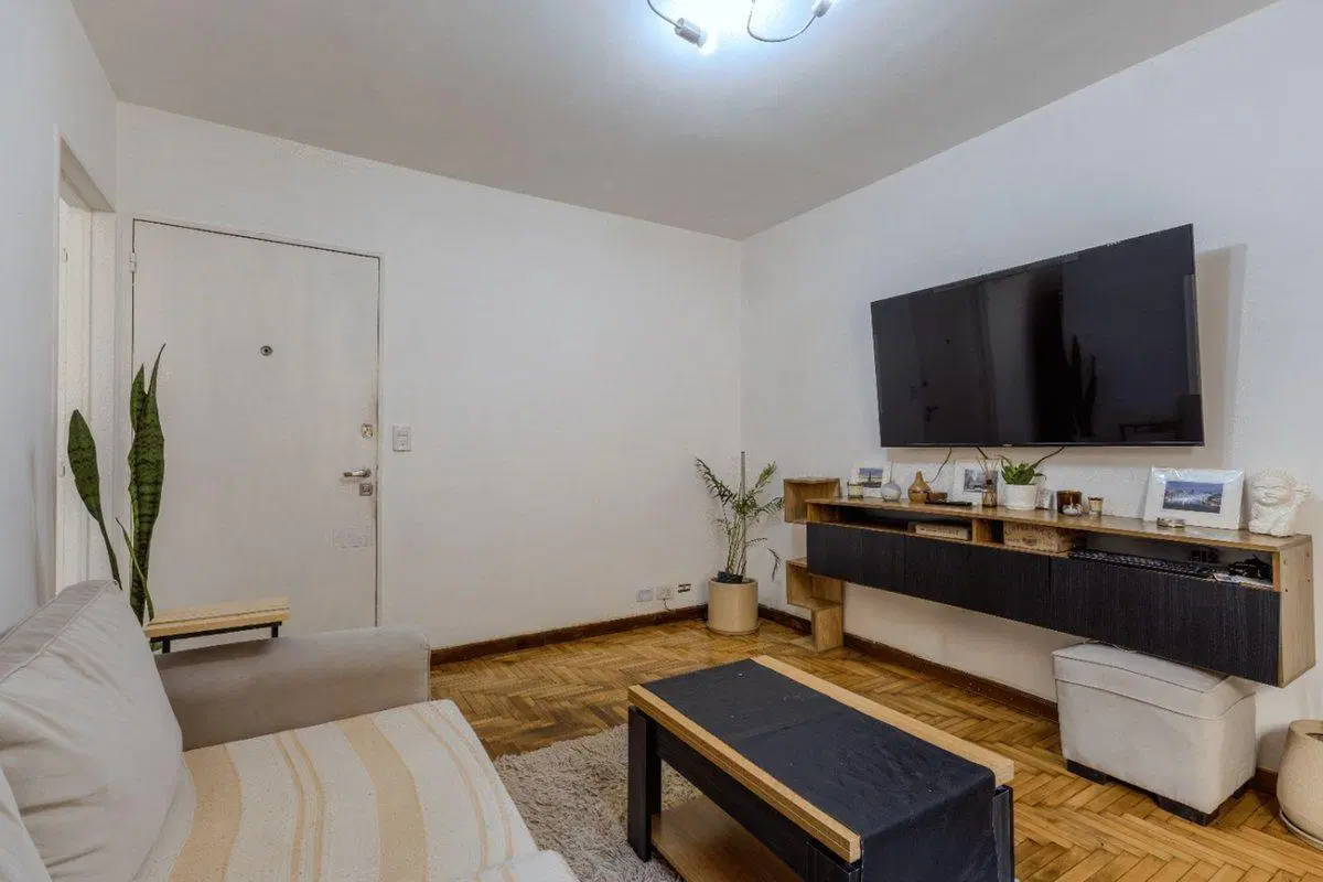 VENTA DEPARTAMENTO 2 AMBIENTES REFACIONADO ALMAGRO 2