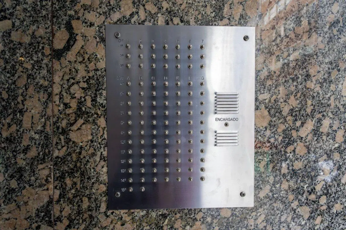 VENTA OFICINA TRIBUNALES APTO PROFESIONAL 5