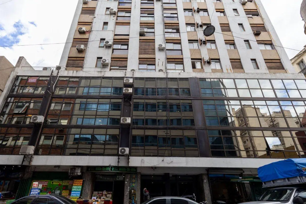 VENTA OFICINA TRIBUNALES APTO PROFESIONAL 2