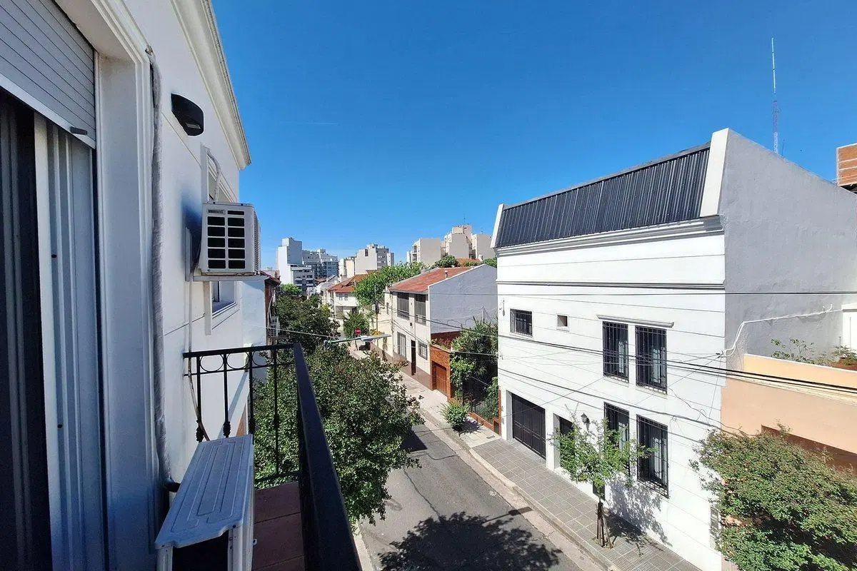 VENTA PH 4 AMBIENTES PARQUE CHACABUCO COCHERAS 2