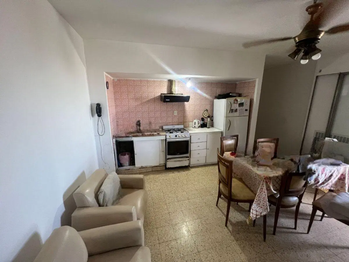 VENTA DEPARTAMENTO 3 AMBIENTES  PARQUE PATRICIOS 5