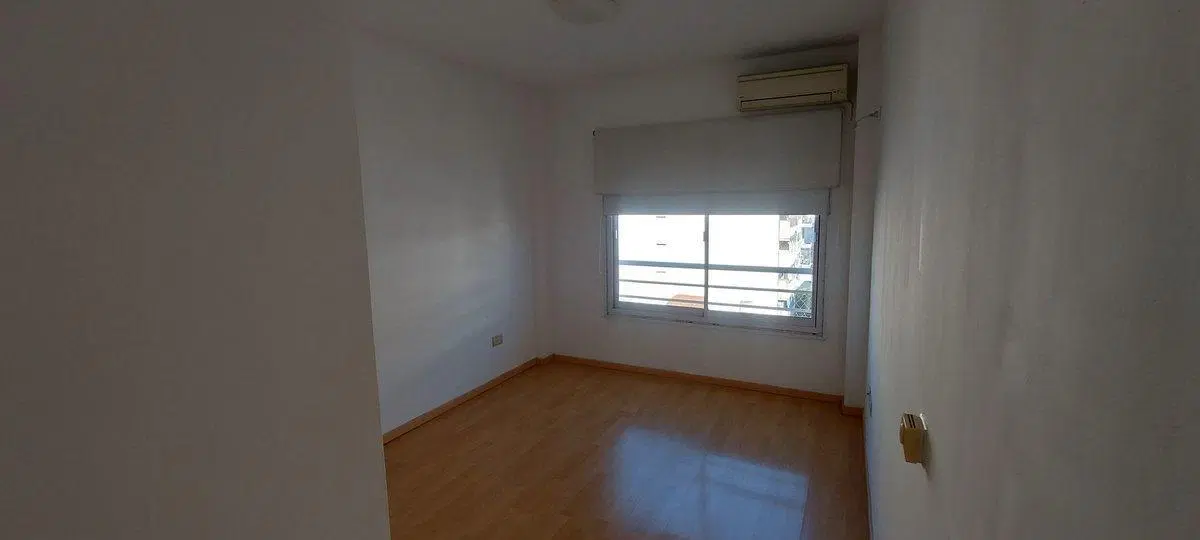 ALQUILER DEPARTAMENTO 3 AMBIENTES BALCON Y COCHERA 4