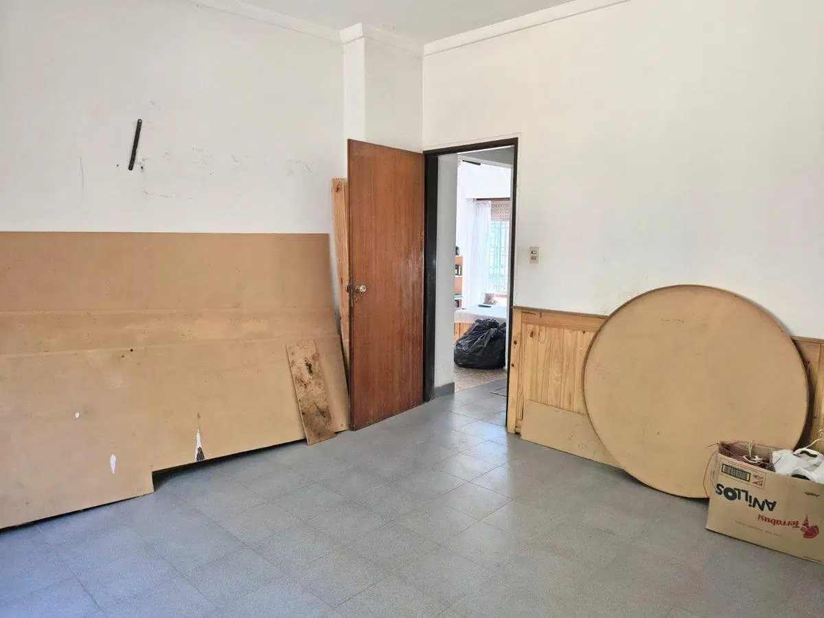 Venta Casa 3 amb a Refaccionar Lote Propio 10x21 3