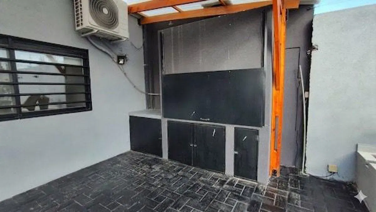 CASA 4 AMBIENTES EN VENTA CAÑUELAS CON PILETA 2