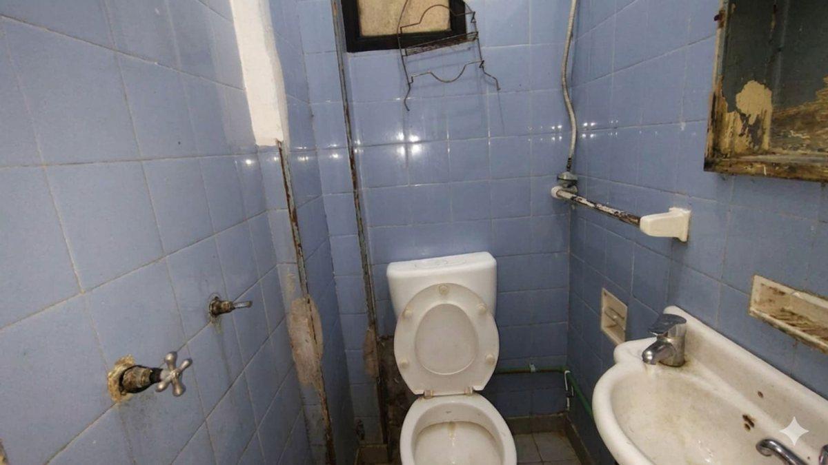 LOCAL EN VENTA EN SAN TELMO CON SOTANO Y LAVADERO
