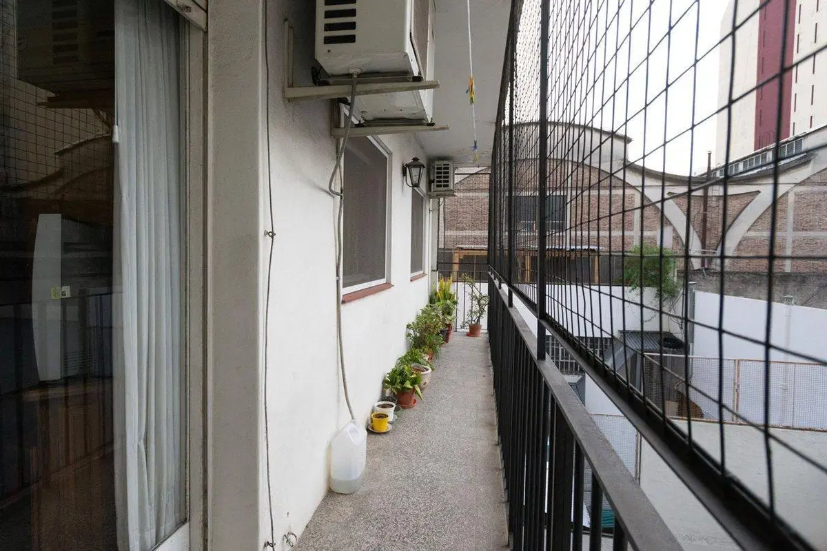 venta dpto 4 ambientes Monserrat con balcon 5