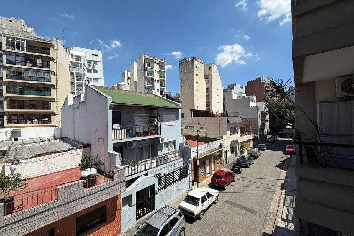 VENTA DEPARTAMENTO 2 AMBIENTES BALCON CABALLITO 5