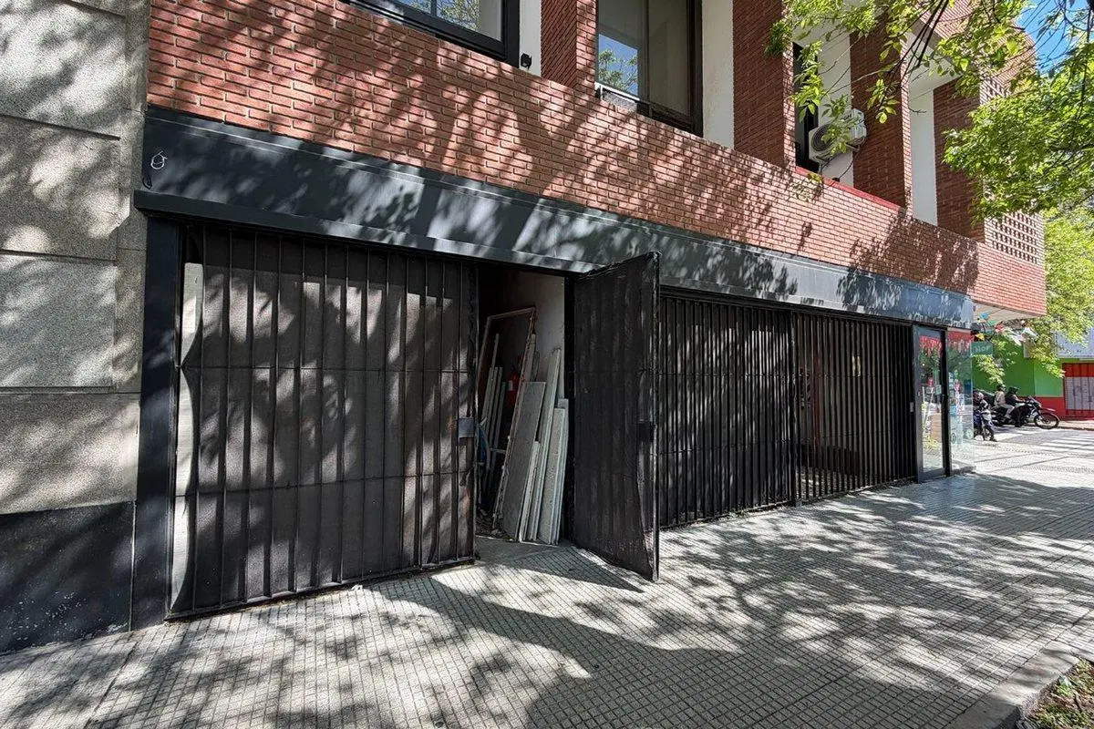 Venta Local Comercial Boedo 3