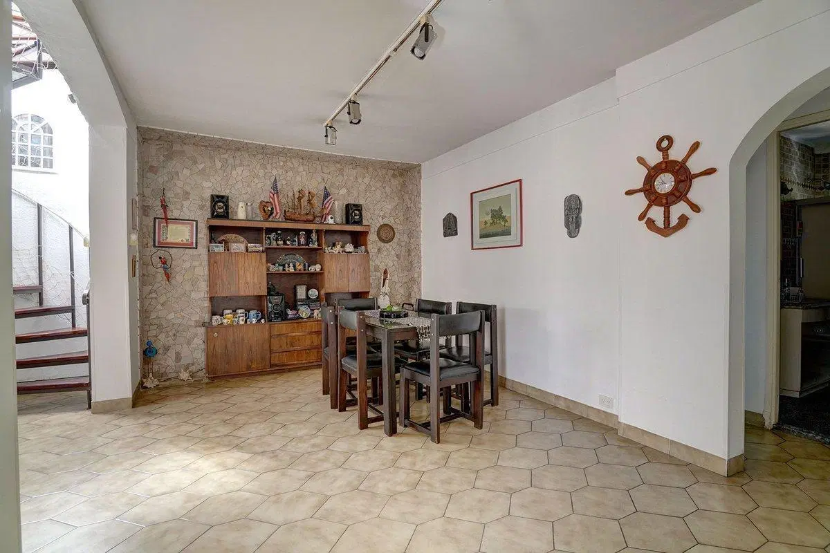VENTA PH 4 AMB  DEPENDENCIA Y TERRAZA EN FLORESTA 5