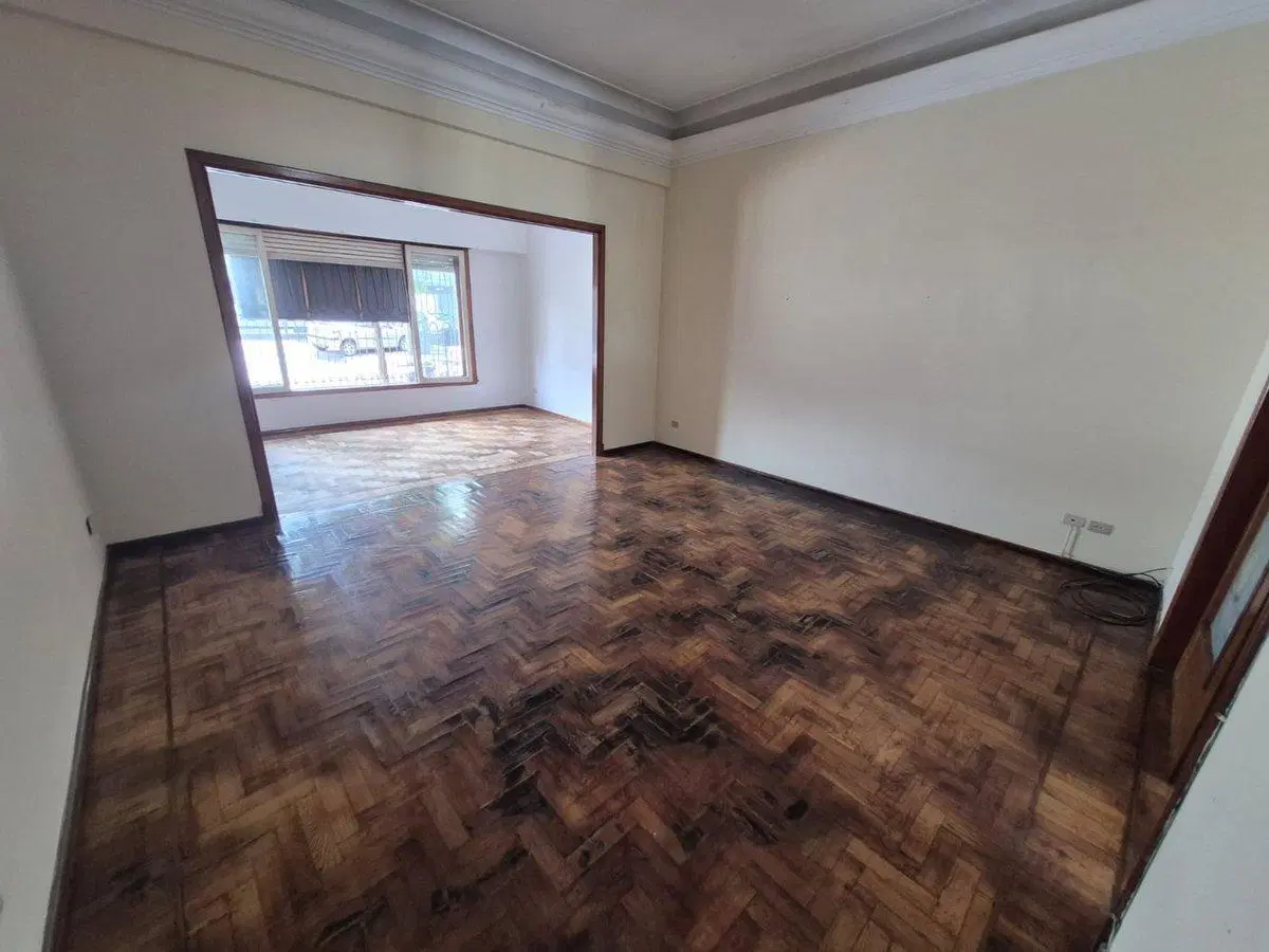 CASA 5 AMBIENTES VENTA LOMAS DE ZAMORA JARDIN 3