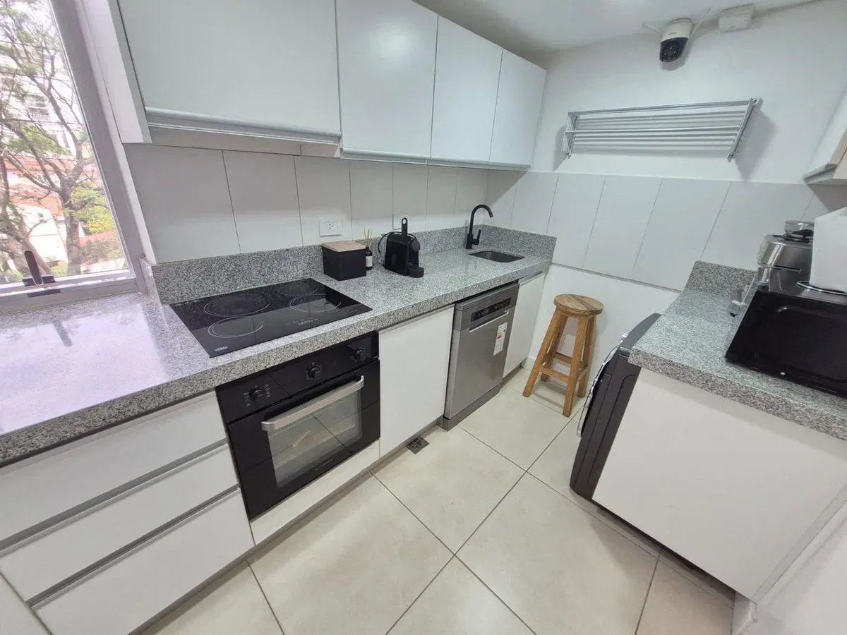 DEPARTAMENTO 4 AMBIENTES ITUZAINGO BALCON COCHERA 2