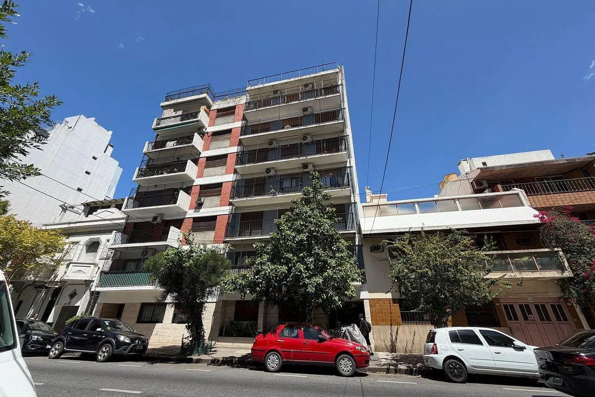 MONOAMBIENTE-VENTA-PARQUE CENTENARIO -LUMINOSO 2