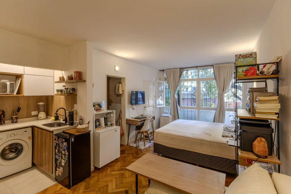 VENTA MONOAMBIENTE AL FRENTE EN COLEGIALES A NUEVO 5