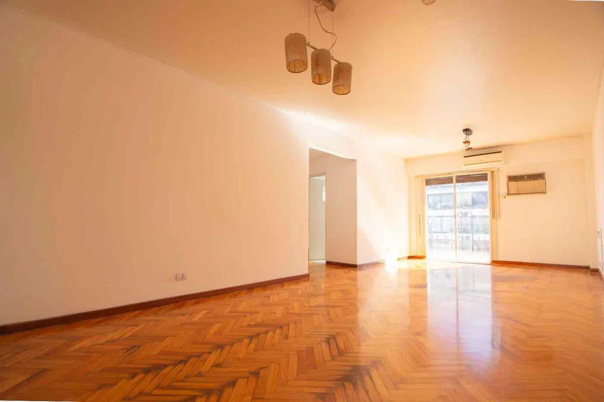 VENTA  Departamento  3 Ambientes con Dependencia 2