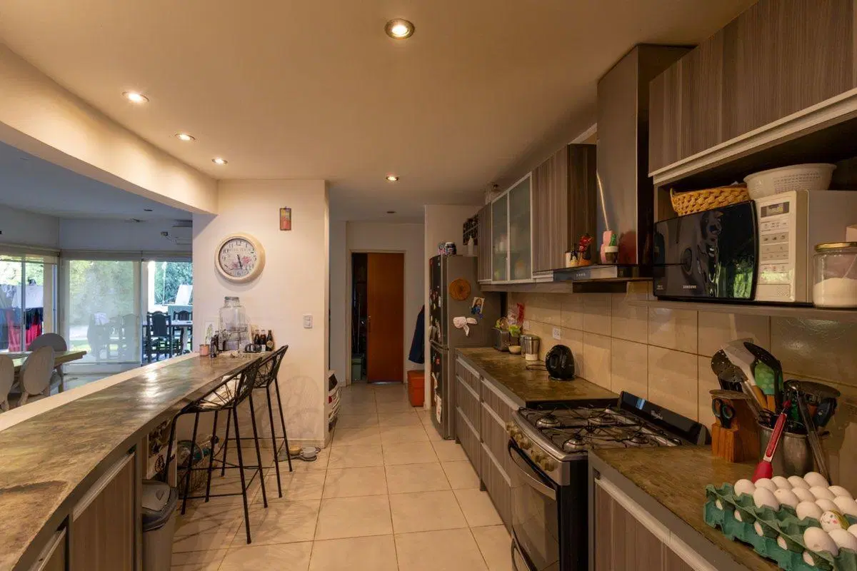 CASA 4 AMBIENTES VENTA BARRIO SAN FRANCISCO TIGRE 5