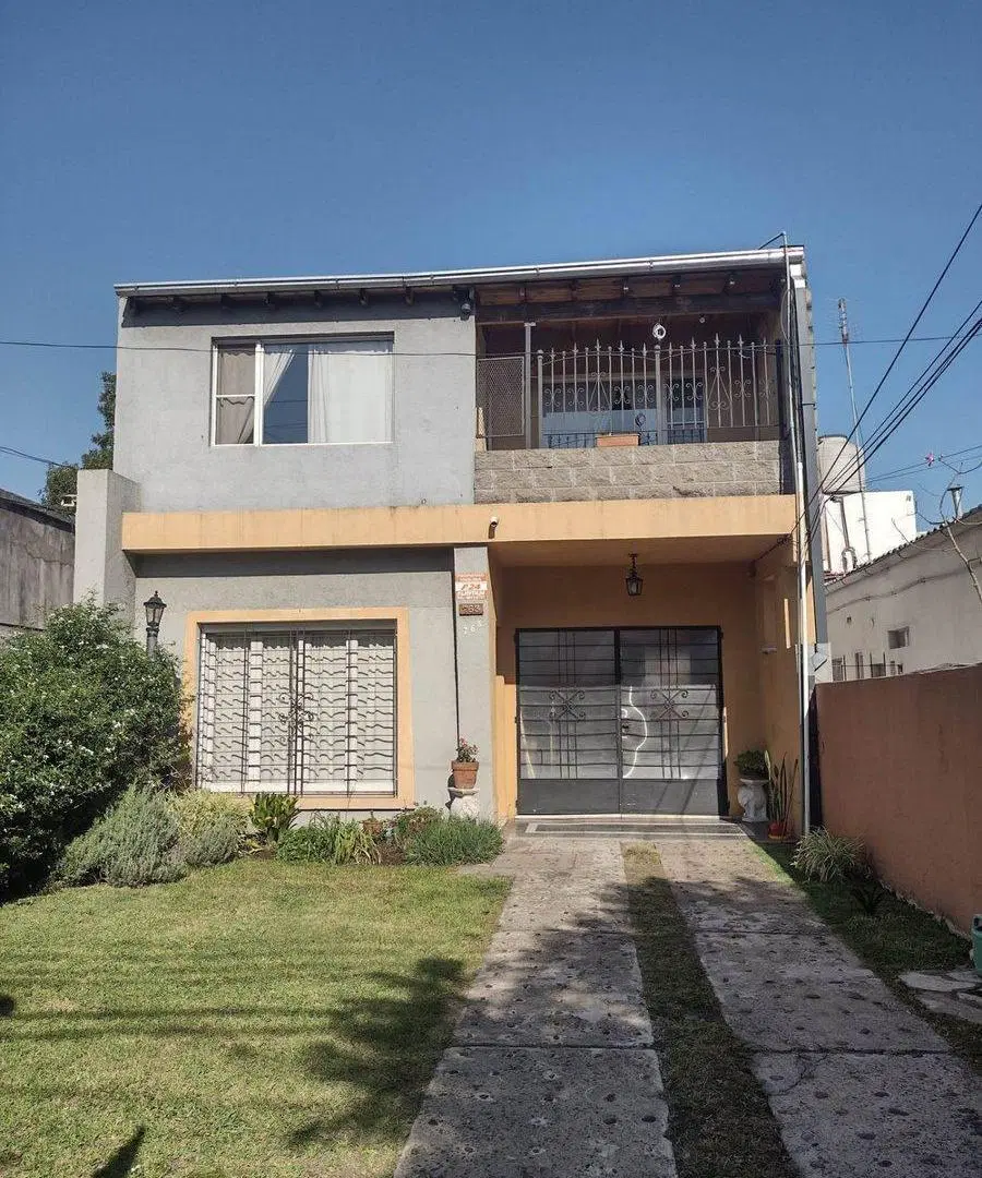 VENTA CASA 4 DORMITORIOS COCHERA QUINCHO MORON 4