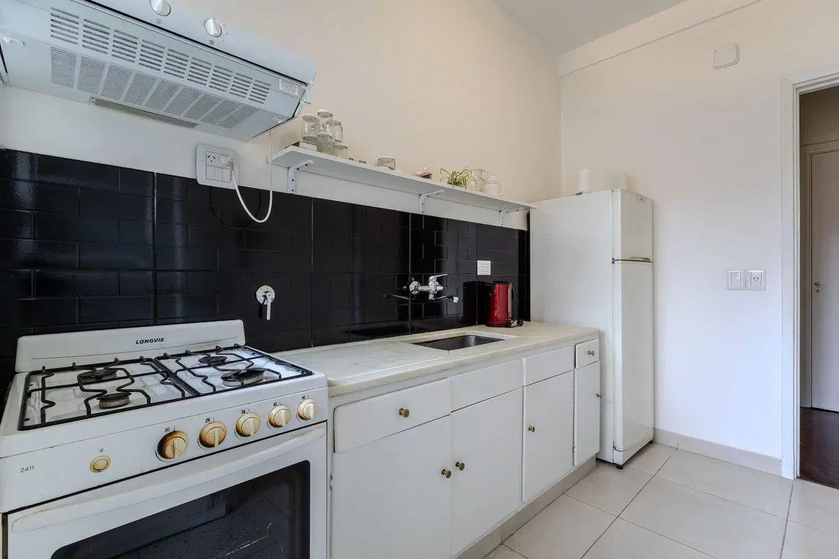 VENTA DEPARTAMENTO 4 AMBIENTES SEMIPISO CABALLITO 5