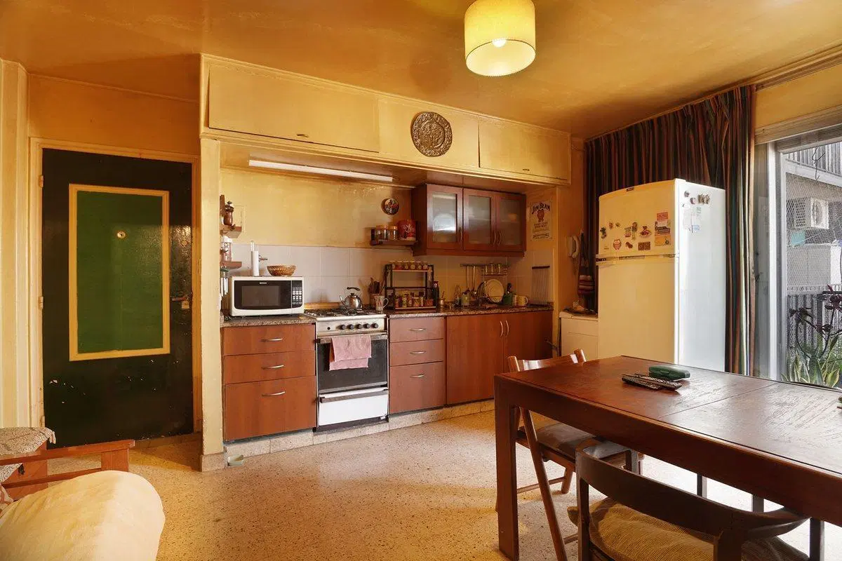 Venta departamento 4 ambientes Parque Patricios 2