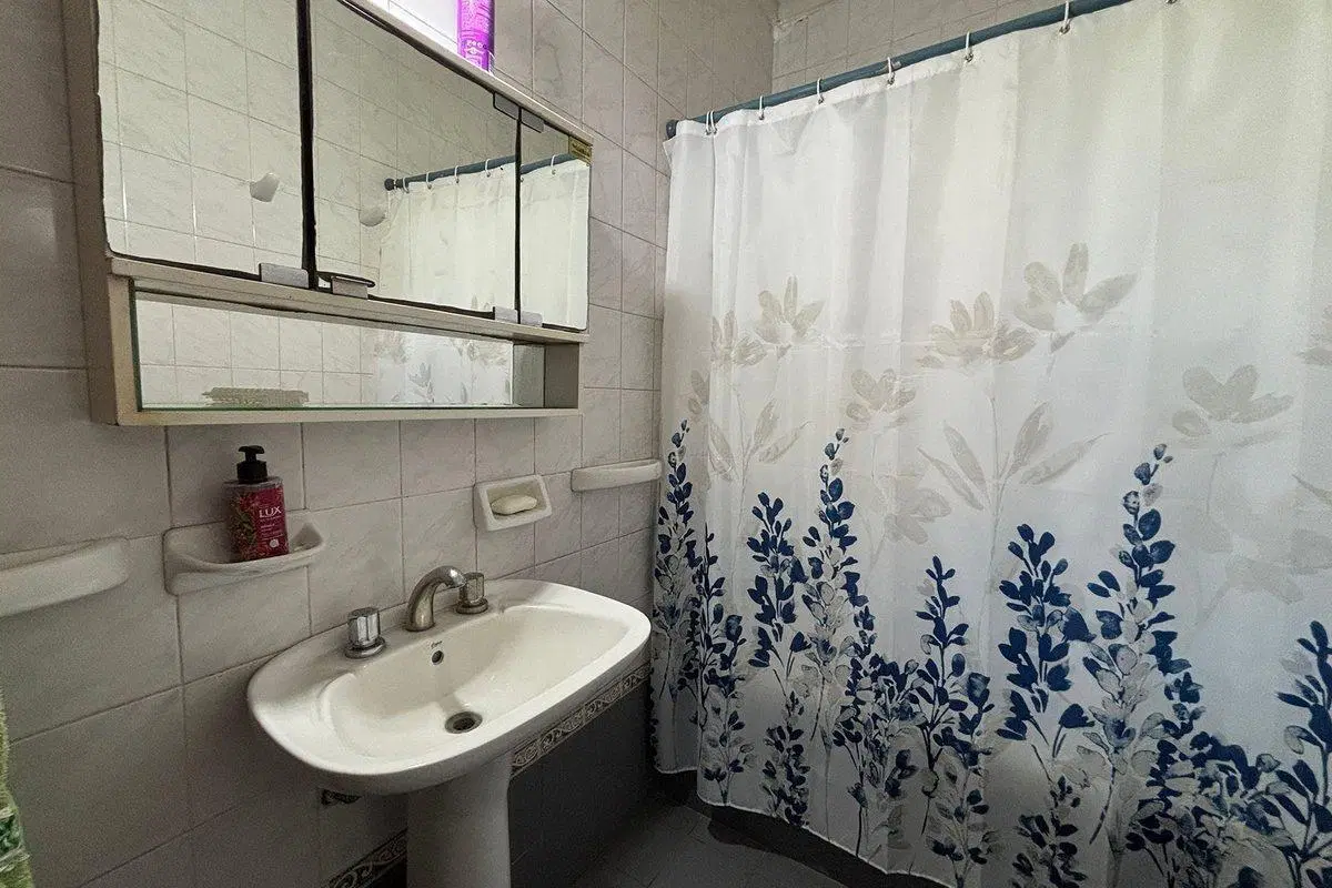 VENTA CASA QUINTA 3 AMBIENTES LIBERTAD PISCINA 3
