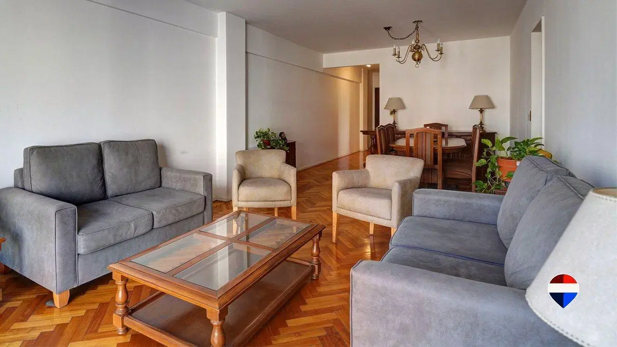 Venta departamento 4 ambientes con balcón/ cochera 4