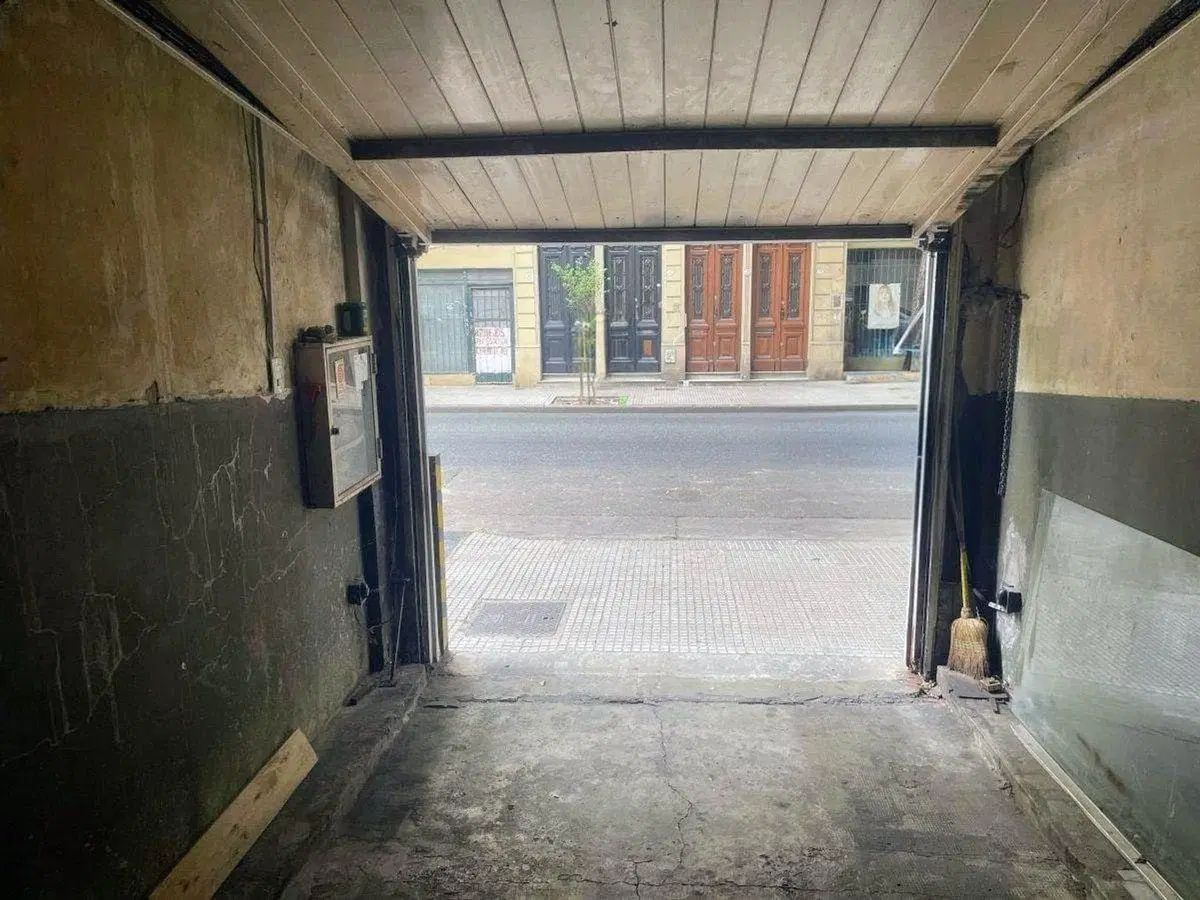 Cochera cubierta en venta - 12m2 - Balvanera 5