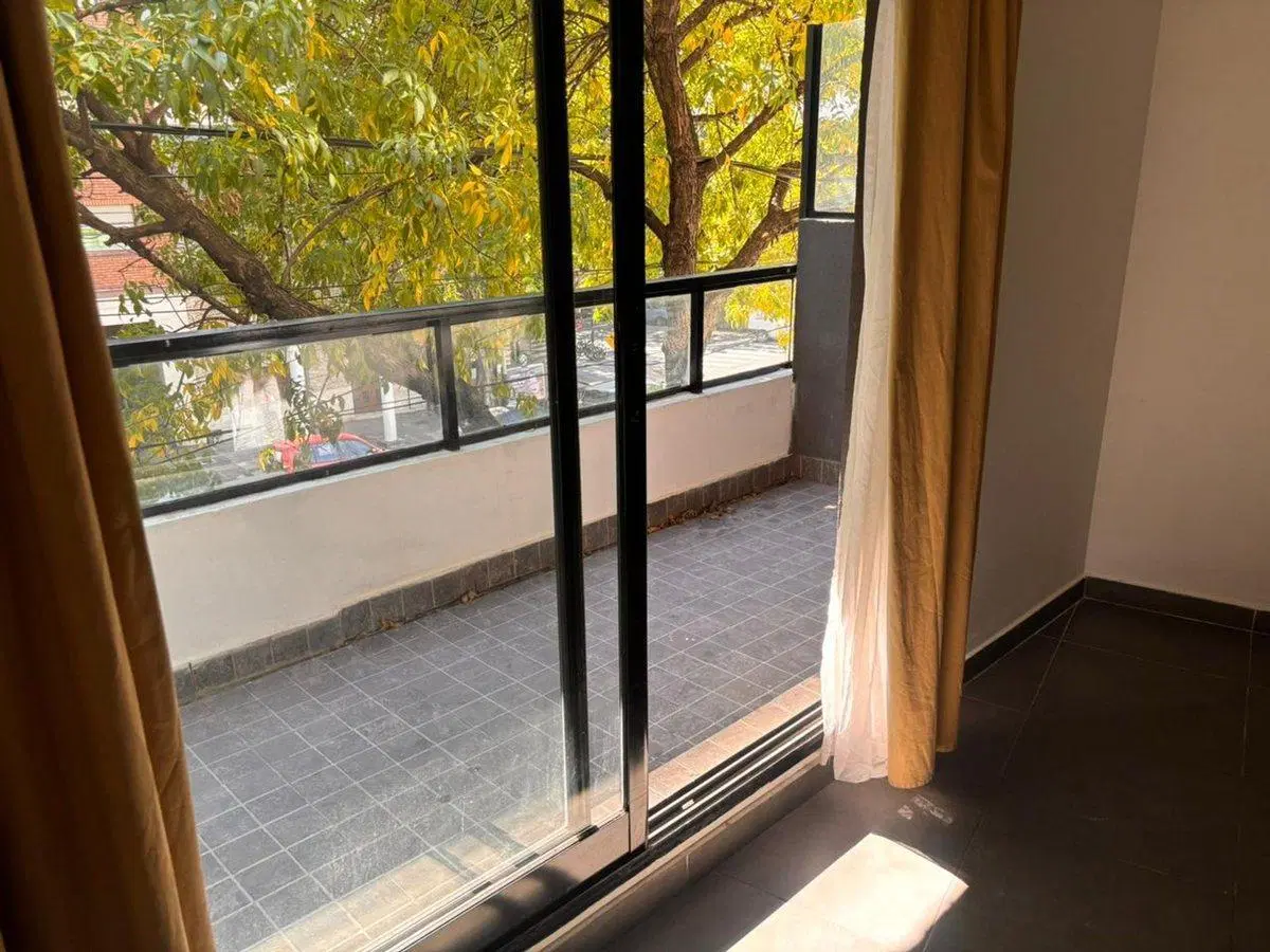 VENTA MONOAMBIENTE CABALLITO BALCON APTO PROF 3
