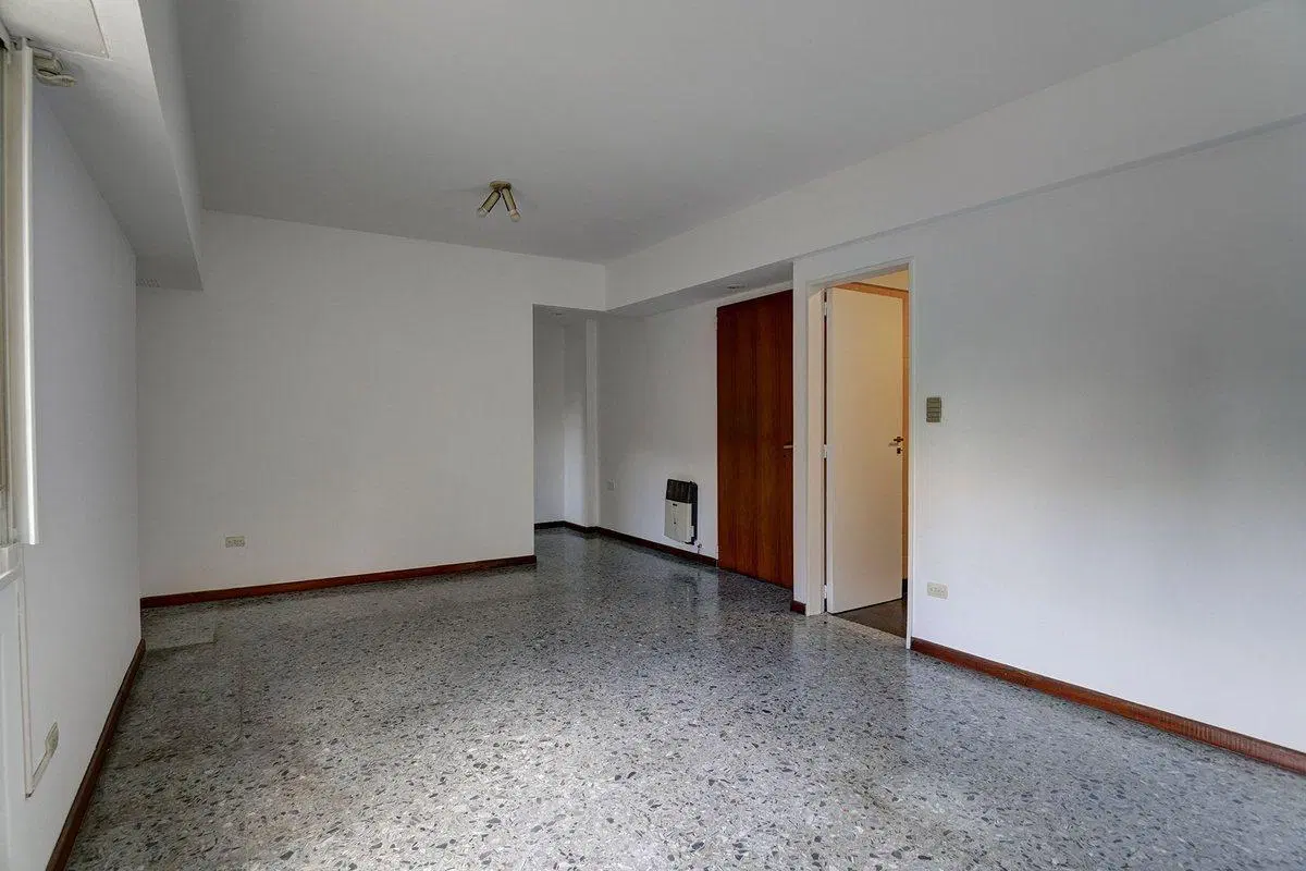 VENTA DEPTO 2 AMBIENTES FLORES BAJAS EXPENSAS 2