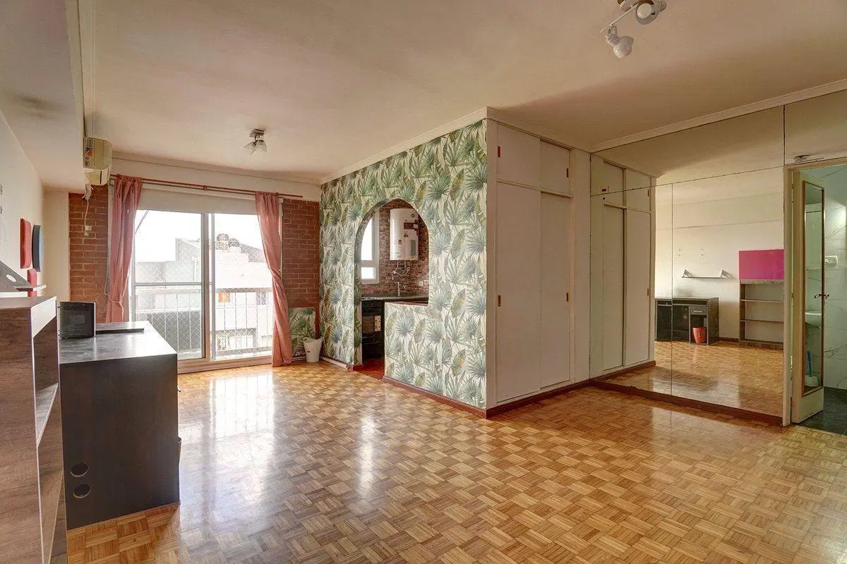 VENTA MONOAMBIENTE  CABALLITO VISTA A FERRO 3