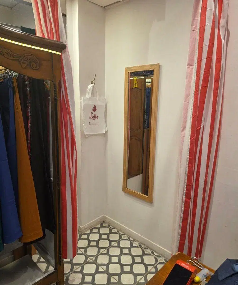 VENTA LOCAL COMERCIAL ALMAGRO GALERIA PATAGONIA 5