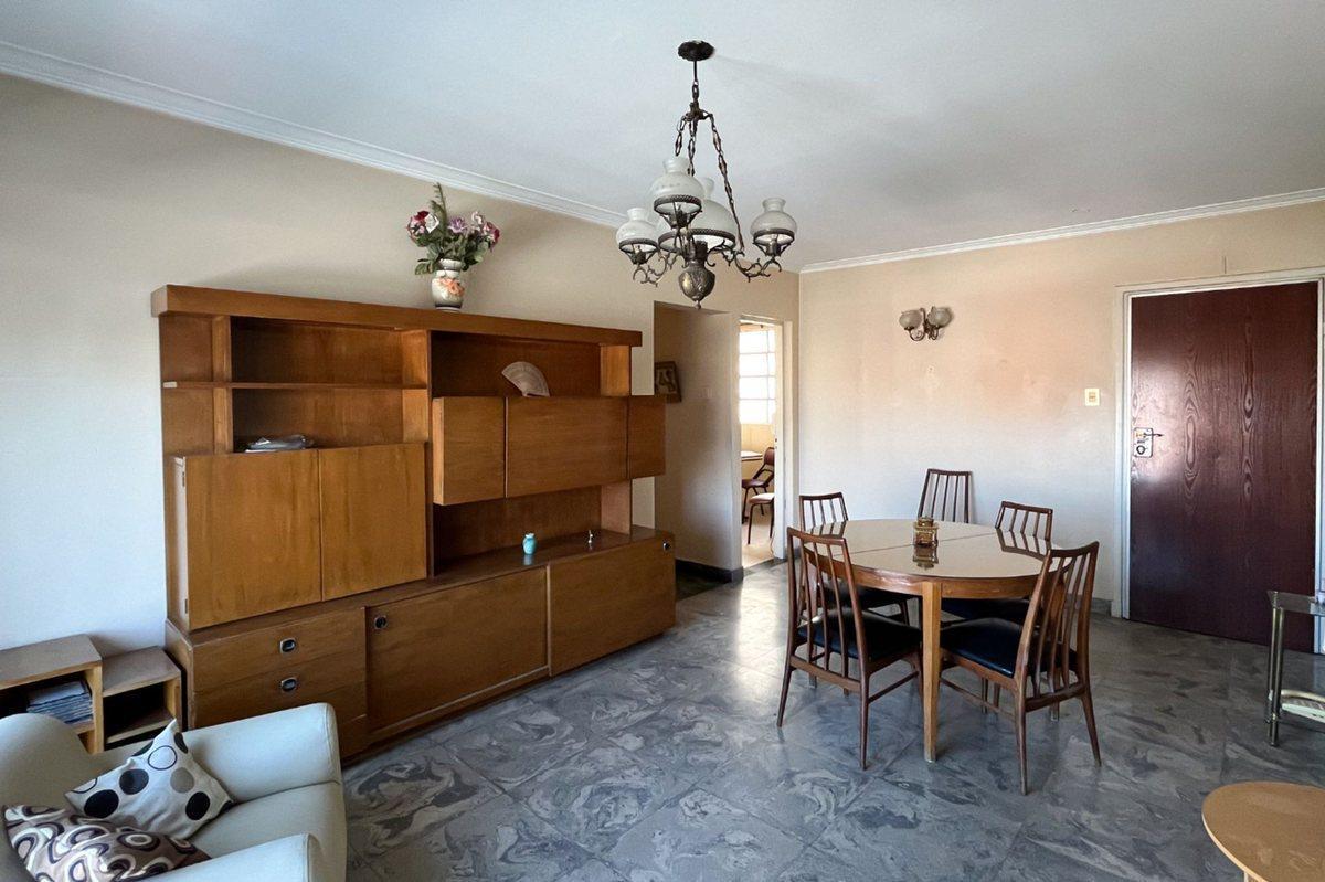 DEPARTAMENTO VENTA 3 AMBIENTES CABALLITO SEMIPISO