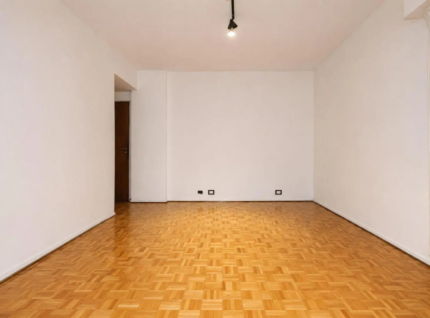 VENTA 2 AMBIENTES CON LAVADERO EN CABALLITO 5