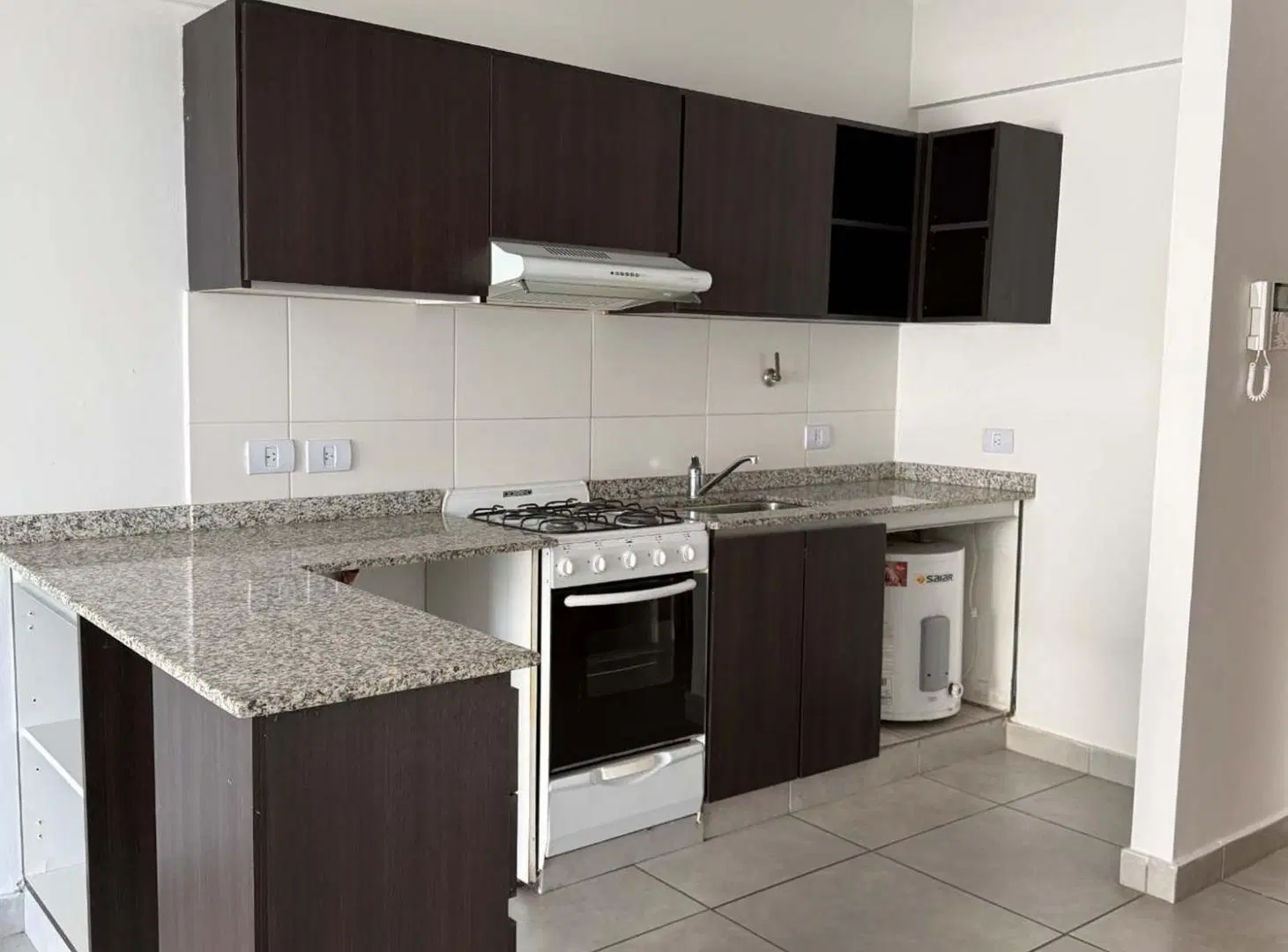 Alquiler Monoambiente en caballito con balcon 3