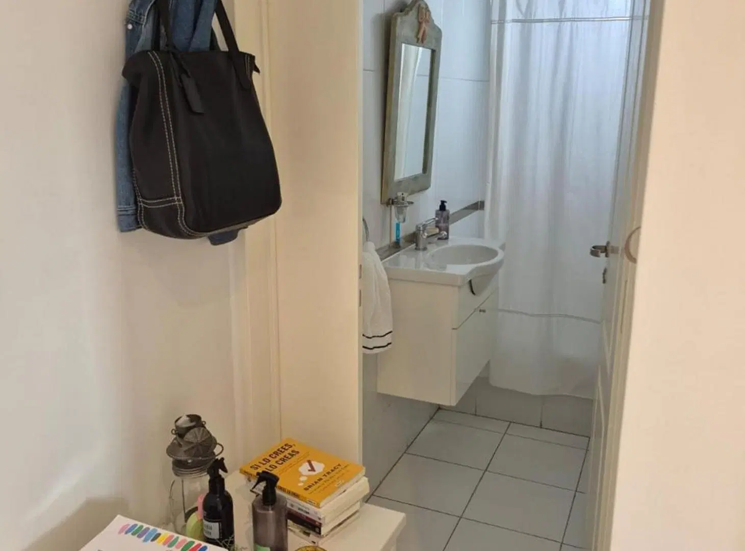 VENTA MONOAMBIENTE MONTE CASTRO CON BALCON 2