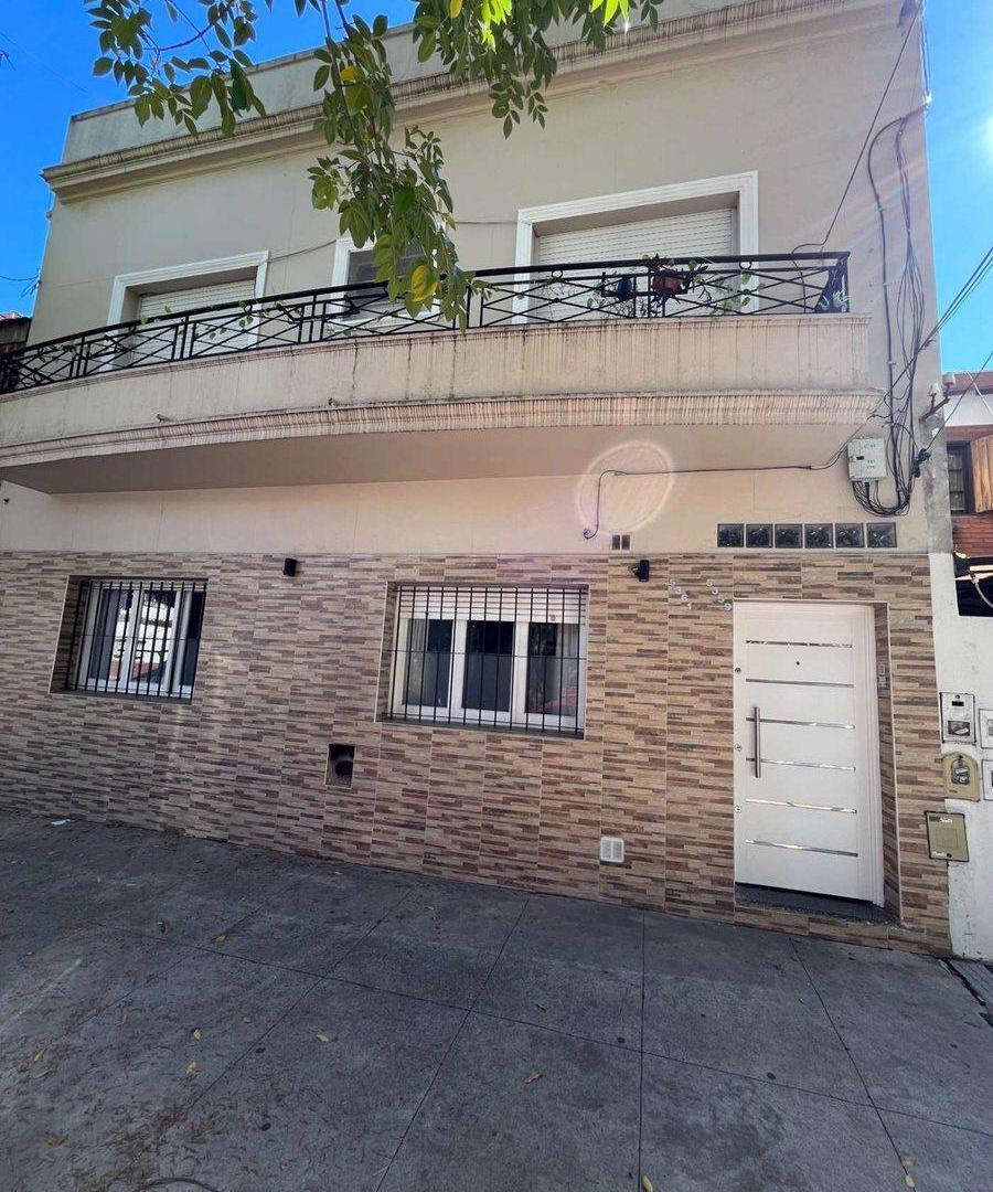 PH 3 ambientes con terraza en VILLA REAL. RECICLAR